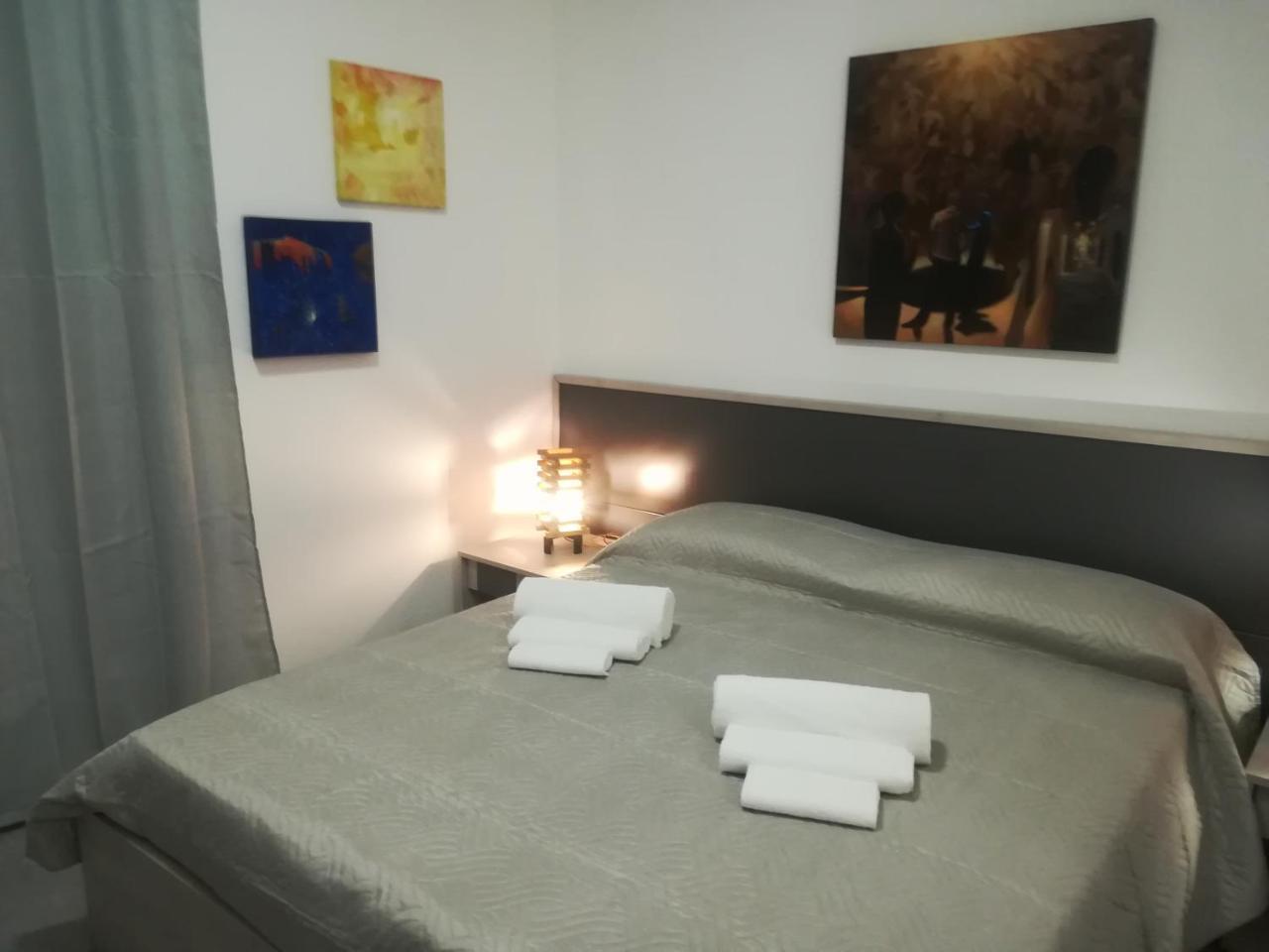 Dimora Dell'Artista 2 Bed and Breakfast Lecce Buitenkant foto