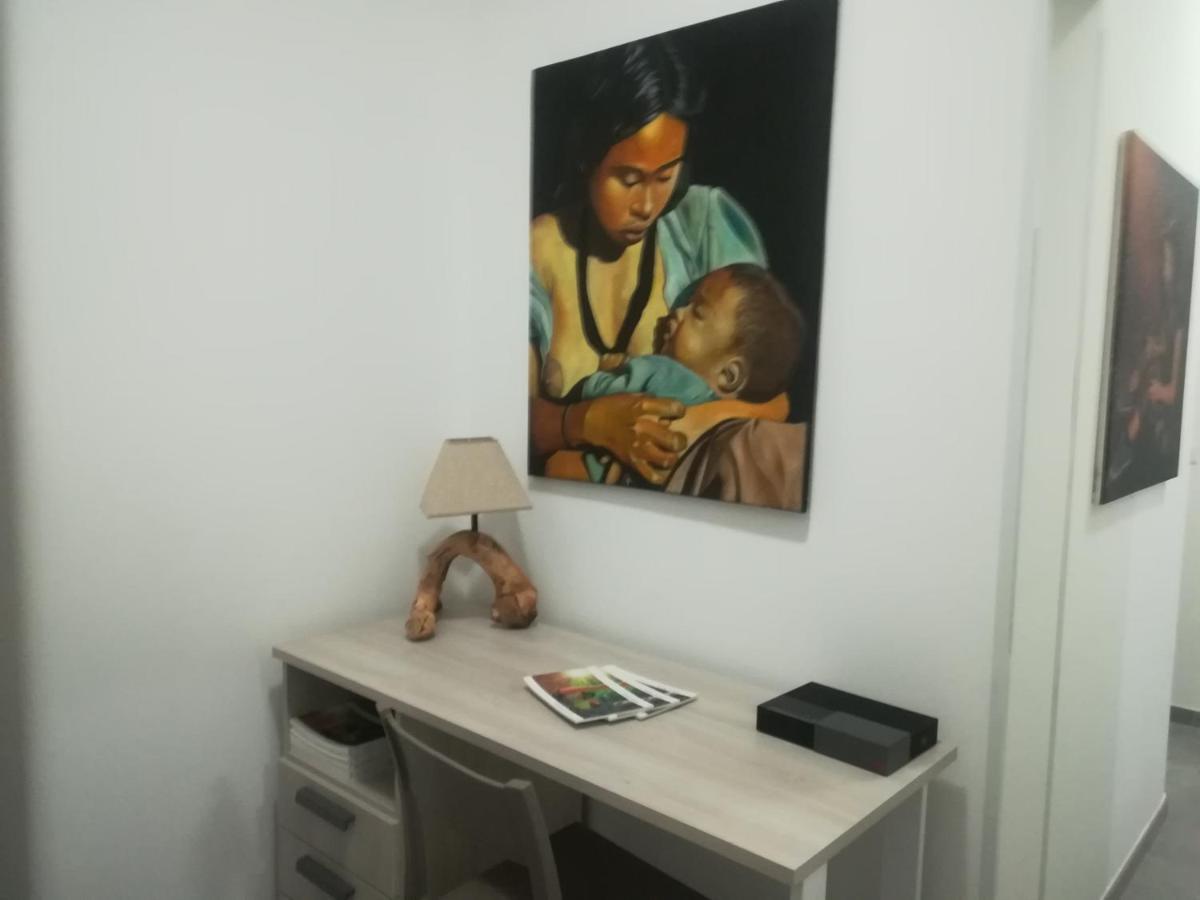 Dimora Dell'Artista 2 Bed and Breakfast Lecce Buitenkant foto